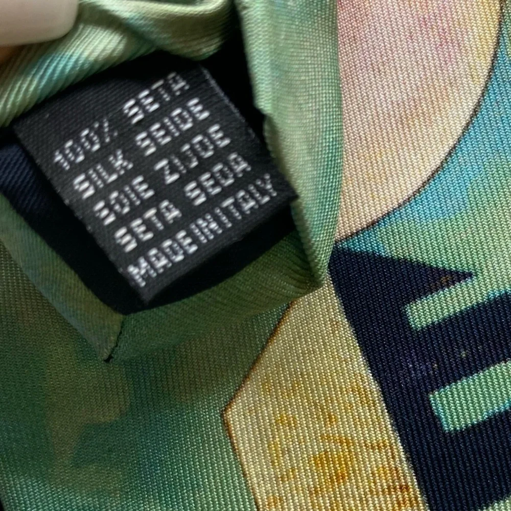 Peggy Guggenheim Collection 100% Silk Geometric Design Tie - Green